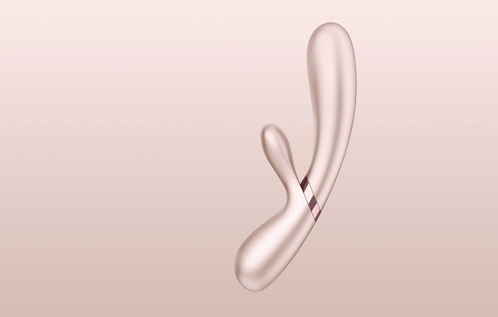 Satisfyer Hot Lover heated vibrator pink and gold