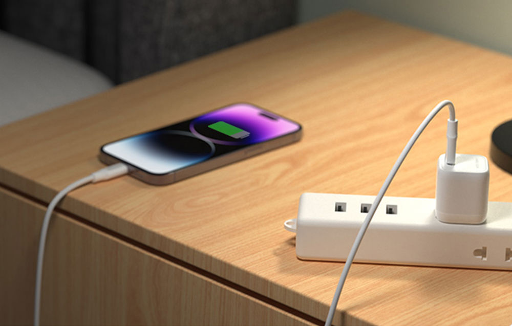 Vention FAKW0-EU USB-C GaN power charger (30W) (white)